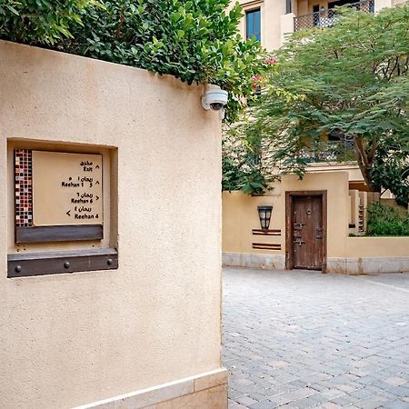 Higuests - Spacious Apt With Private Balcony In Old Town Dubai Dış mekan fotoğraf