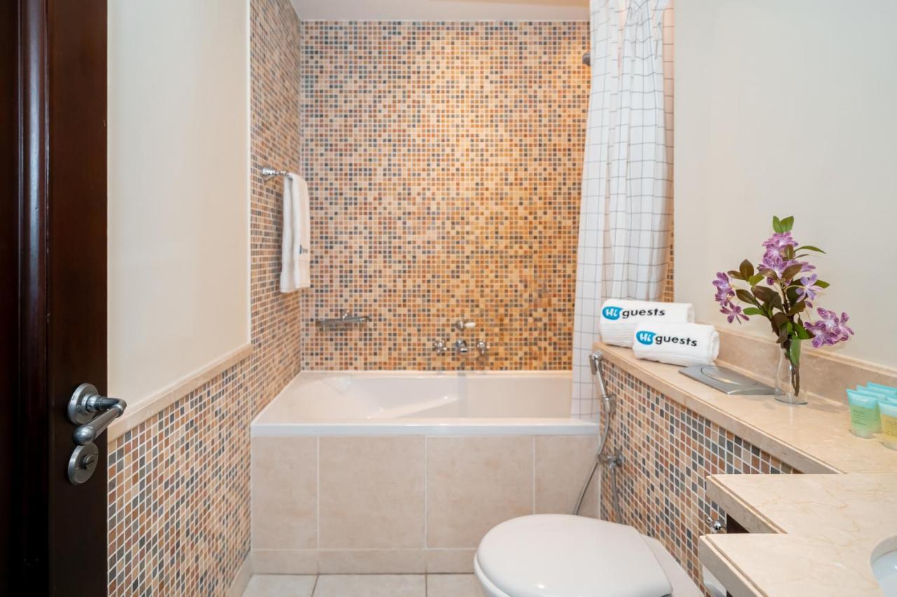 Higuests - Spacious Apt With Private Balcony In Old Town Dubai Dış mekan fotoğraf