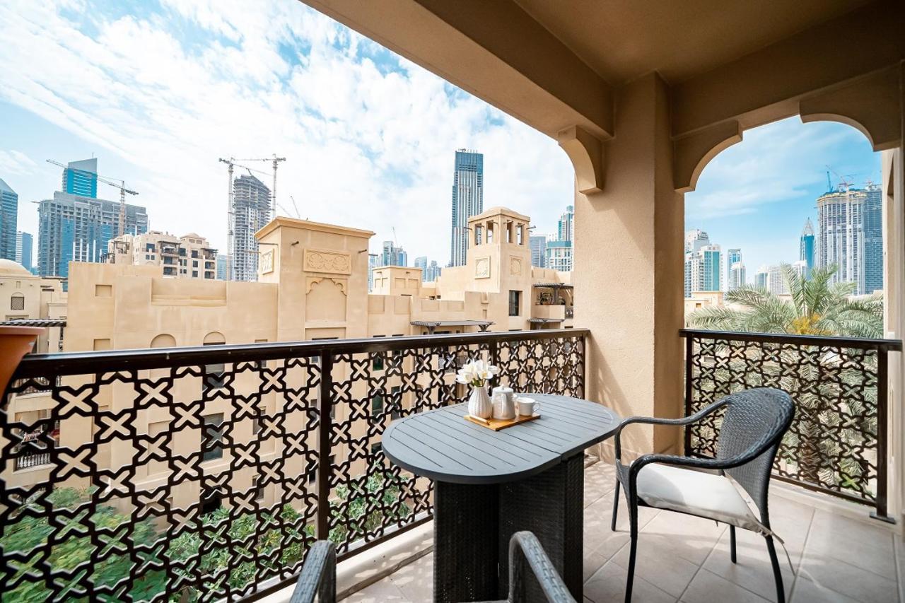 Higuests - Spacious Apt With Private Balcony In Old Town Dubai Dış mekan fotoğraf
